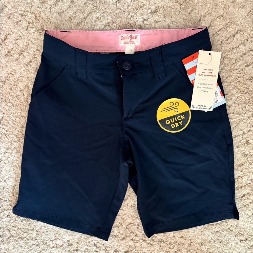 Cat & Jack Girls Uniform moisture wicking Shorts size 7 NWT